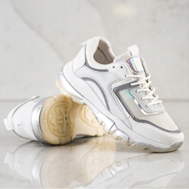 Ideal Shoes Sneakersy Z Brokatową Wstawką białe 2