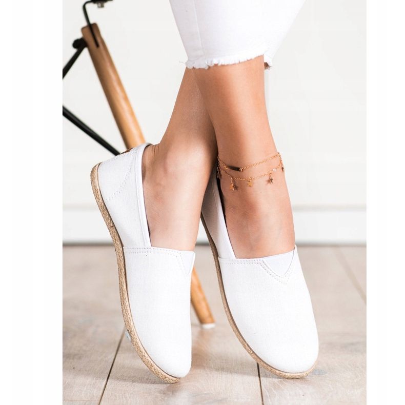 Casualowe Slipony MCKEYLOR białe 1