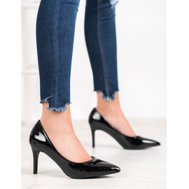 Small Swan Lakierowane Szpilki czarne 2