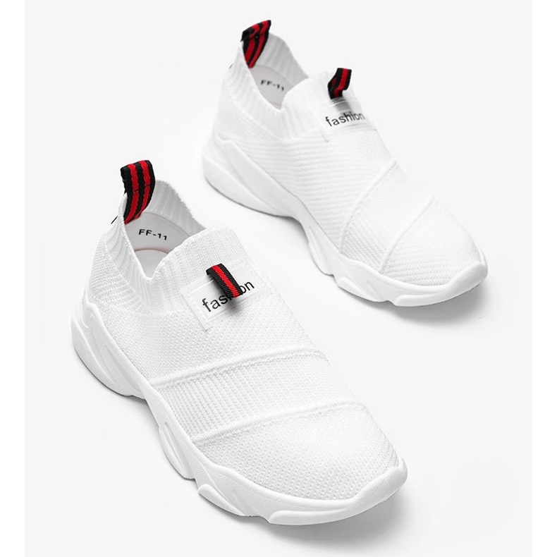 Białe sneakersy sportowe Justice 2