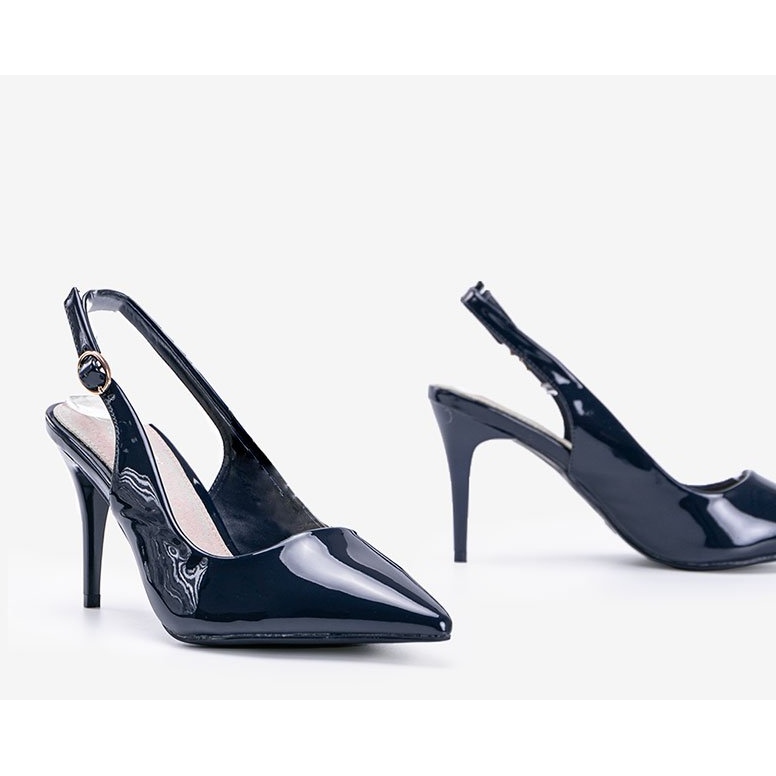 Granatowe czółenka lakierowane na pasku Cindy niebieskie 1