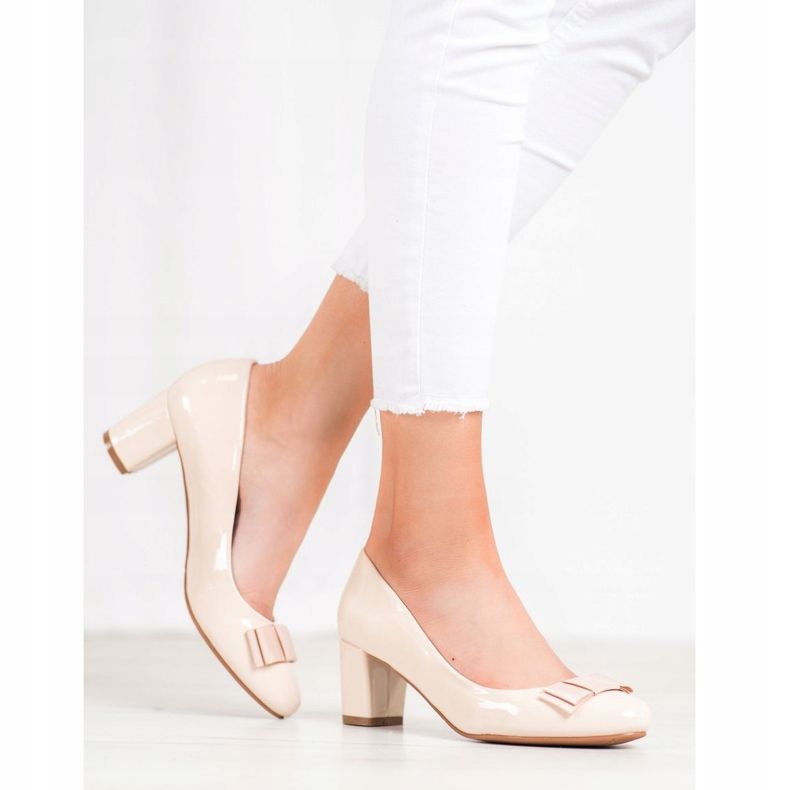 Weide Lakierowane Czółenka beżowy 1