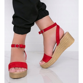 Czerwone sandały na koturnie Seaky czarne 1