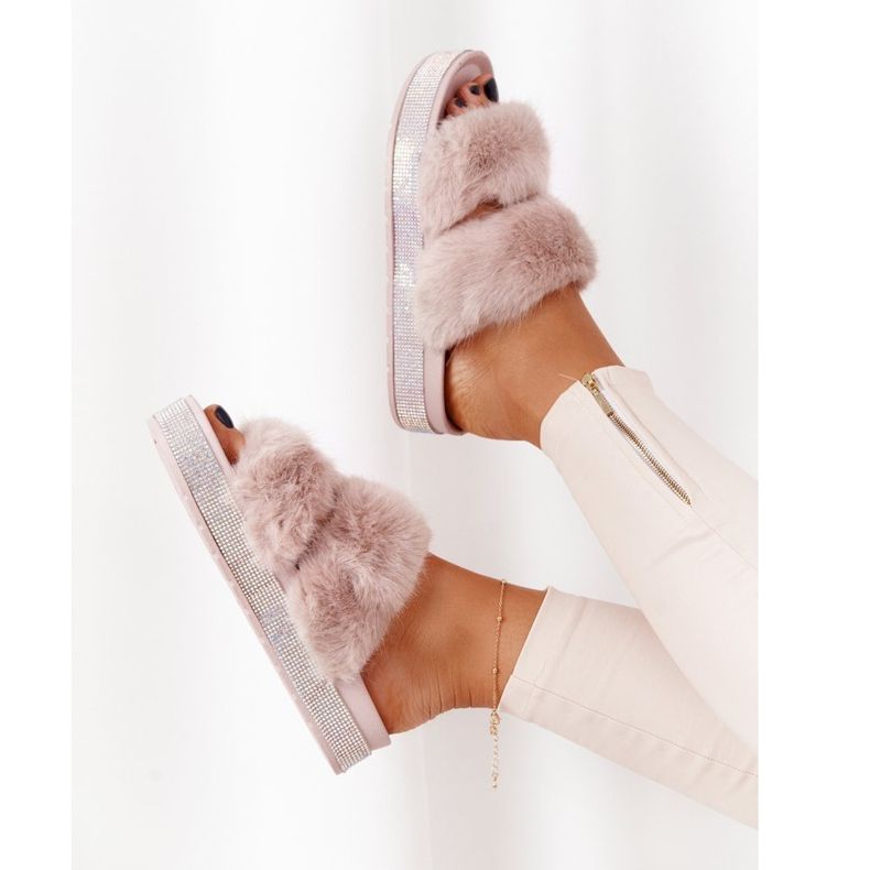 PS1 Klapki Na Platformie Z Futerkiem I Cyrkoniami Beżowe Wow! beżowy 1