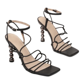 Vices TOT-73-38-black czarne 1