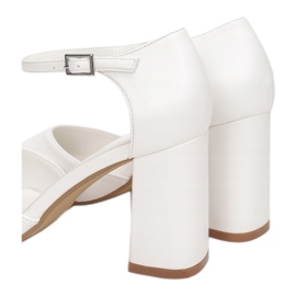 Vices 6777-71-white białe 1