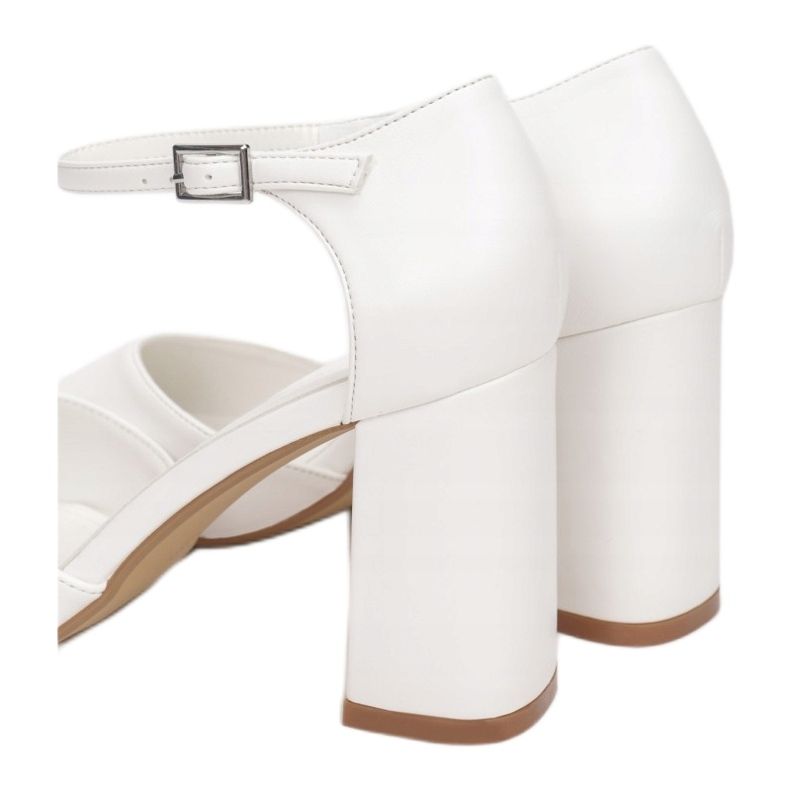 Vices 6777-71-white białe 1