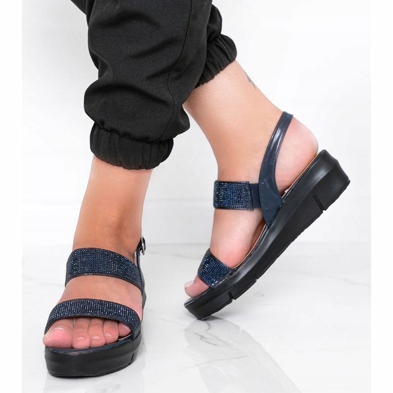 Granatowe sandały na koturnie Sweet Rasp niebieskie 1