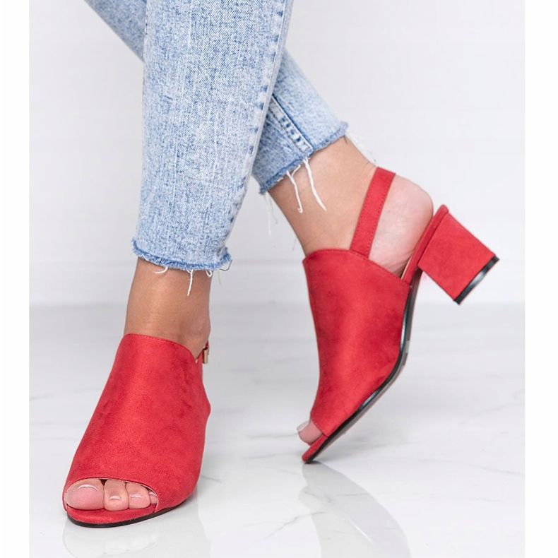 Czerwone sandały na słupku z cholewką Blubbery 1
