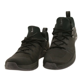 Buty treningowe Nike Metcon Flyknit 3 M AQ8022-010 czarne 1