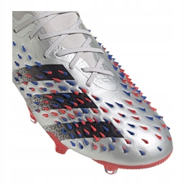 Buty piłkarskie adidas Predator Freak.1 Low Fg M FY1051 szare srebrny 4