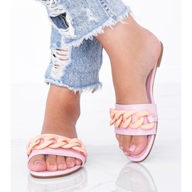 Różowe klapki z łańcuszkiem Colorado 1