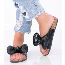 Czarne klapki z kokardką Norris 1