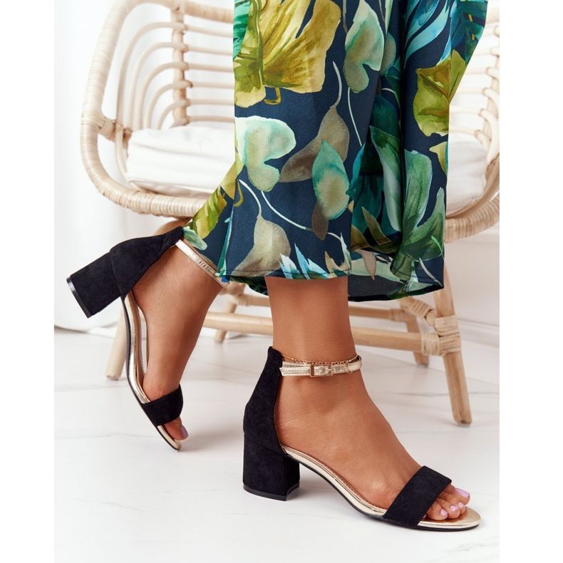 Zamszowe Sandały Na Obcasie Czarne Janet 2