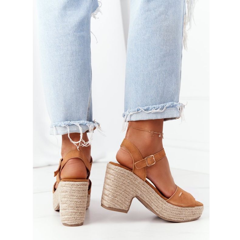 Sandały Na Słupku Z Plecionką Big Star HH274394 Camel brązowe 2