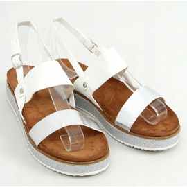 Sandałki damskie białe 100-138SA-1 White 1