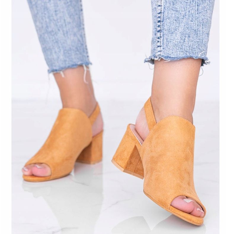 Camelowe sandały na słupku z cholewką Blubbery brązowe 1