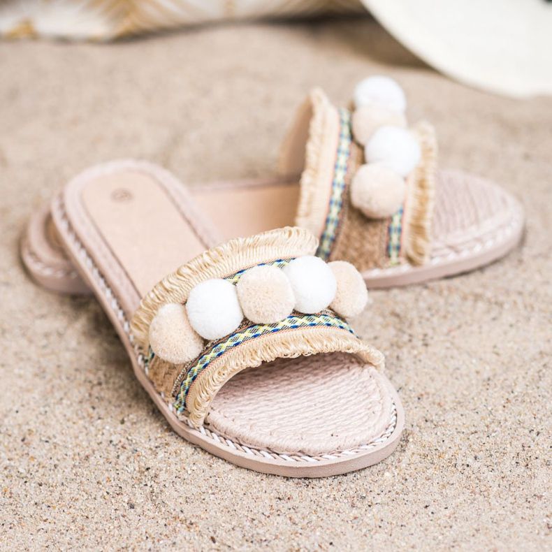 SHELOVET Klapki Z Pomponami brązowe 2