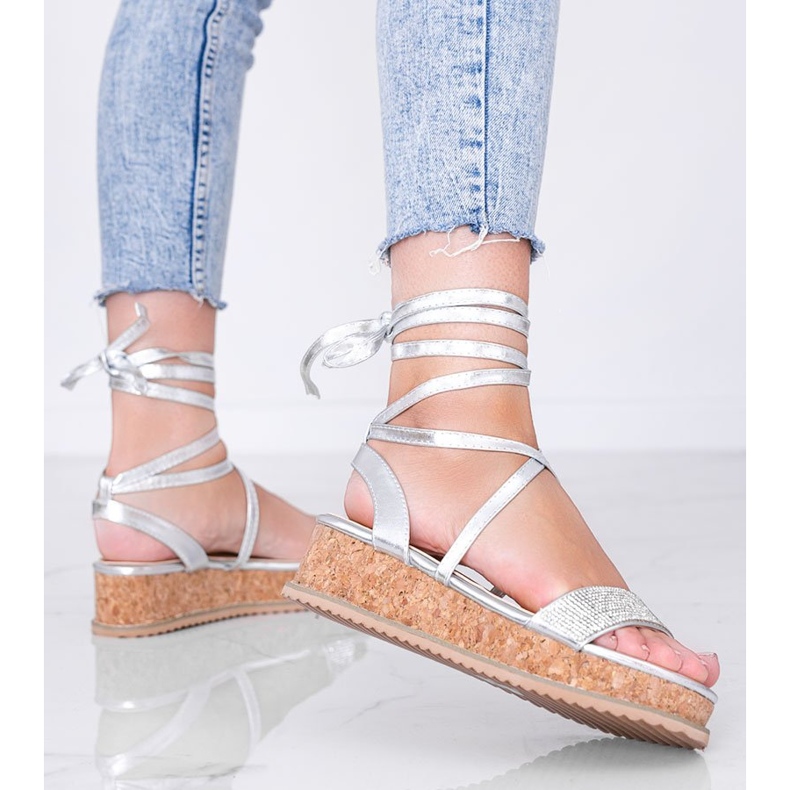 Srebrne sandały wiązane z cyrkoniami Ves srebrny 1