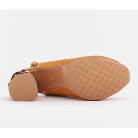 Marco Shoes Skórzane sandały żółte z obcasem 3D 1517P 6
