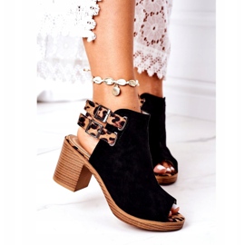 Zamszowe Sandały Na Słupku Lu Boo Czarne Leopard brązowe 2