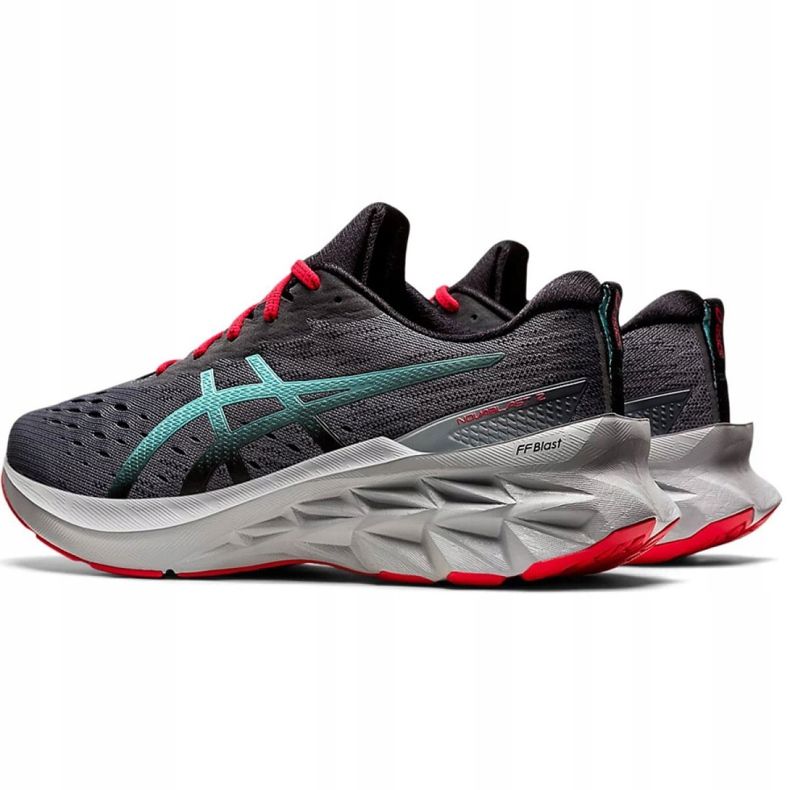 Buty do biegania Asics Novablast 2 M 1011B192 020 szare 2