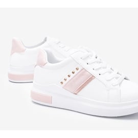 Biało różowe sneakersy z ćwiekami Sashell białe 1