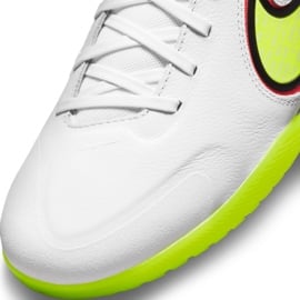 Buty piłkarskie Nike React Tiempo Legend 9 Pro Ic M DA1183-176 białe wielokolorowe 6