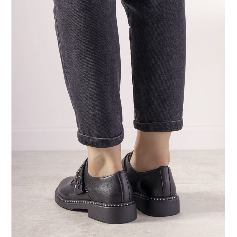 Srebrne półbuty wsuwane z ćwiekami GF-FD9 czarne 2