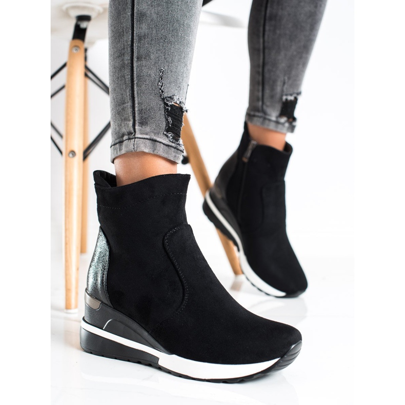 Wysokie Botki Na Koturnie VINCEZA czarne 1