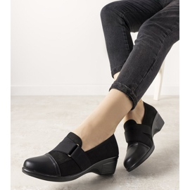 Czarne półbuty na koturnie Better 1