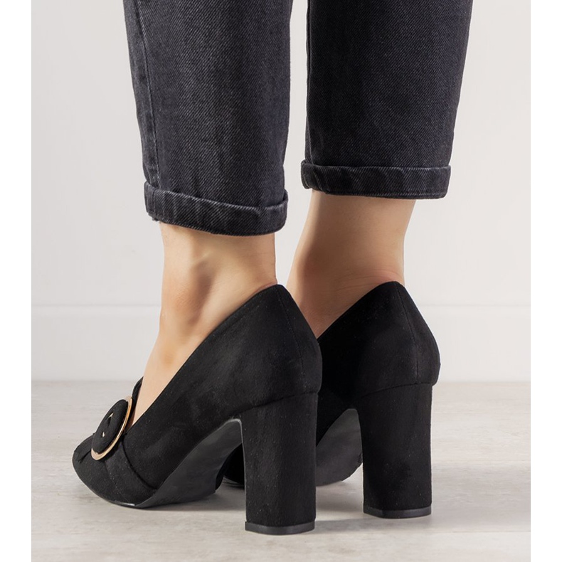 Czarne czółenka na słupku z klamrą Promise 1