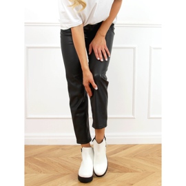 Botki na grubej podeszwie białe 9B1053 White 2