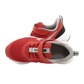 Buty Nike Revolution 5 (PSV) Jr BQ5672-603 czarne czerwone 5