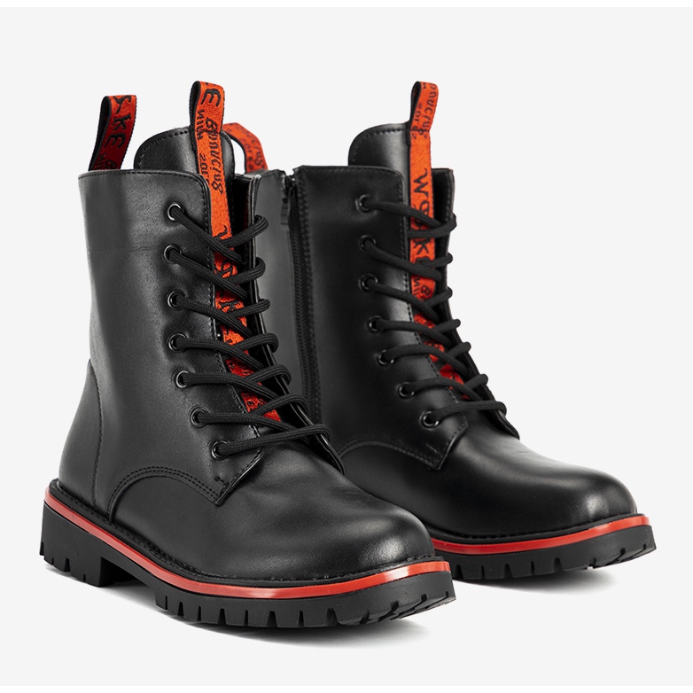 Czarne trapery glany damskie Badilo 1