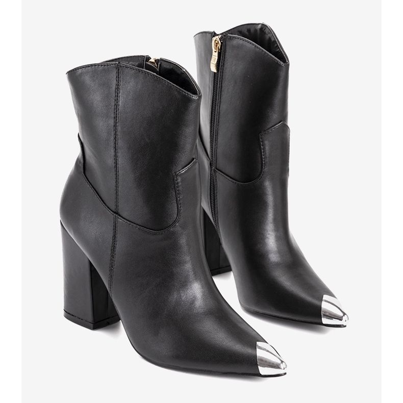 Czarne botki typu kowbojki Breton 1