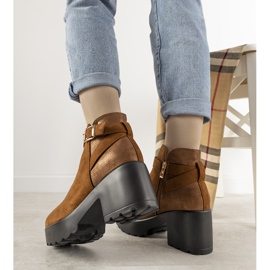 Brązowe eleganckie botki na słupku Haland 1