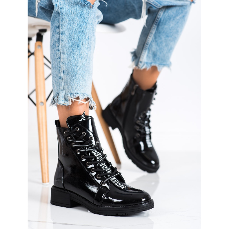 Czarne Workery VINCEZA 2