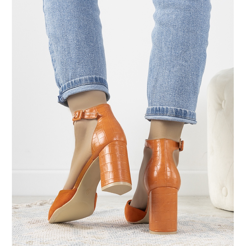 Pomarańczowe czółenka na słupku Natalie 2