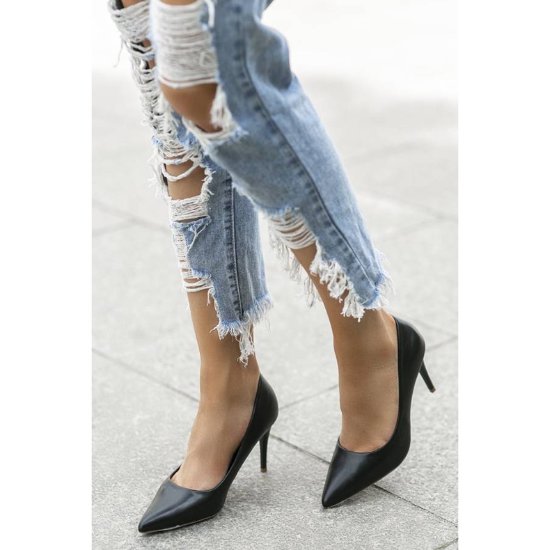 Czarne klasyczne szpilki Mocca 1