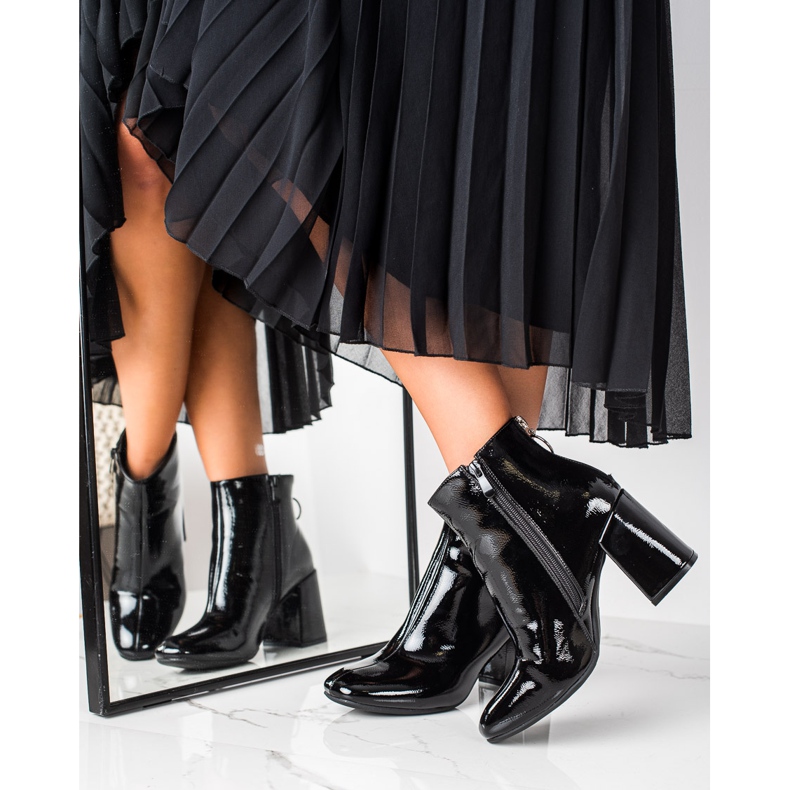 Lucky Shoes Lakierowane Botki Na Słupku czarne 2