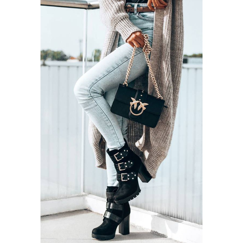 Czarne botki na słupku Corgi 1