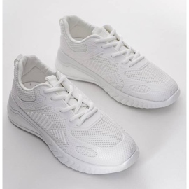 Białe buty sportowe damskie Be fit 1