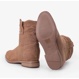 Brązowe botki na krytym koturnie Venusi 2