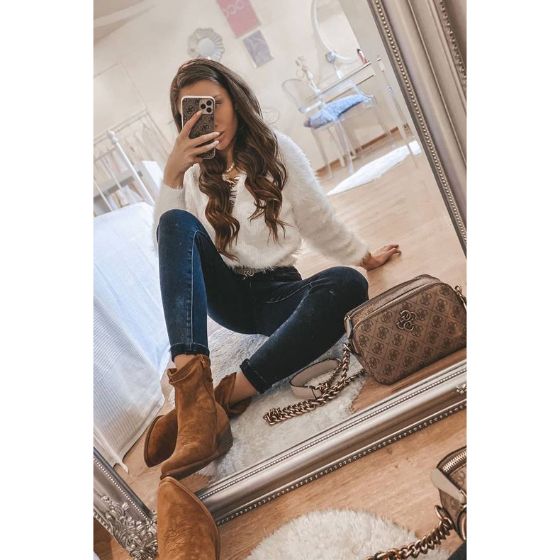 Kamelowe kowbojki na słupku Bowi Bowi brązowe 1