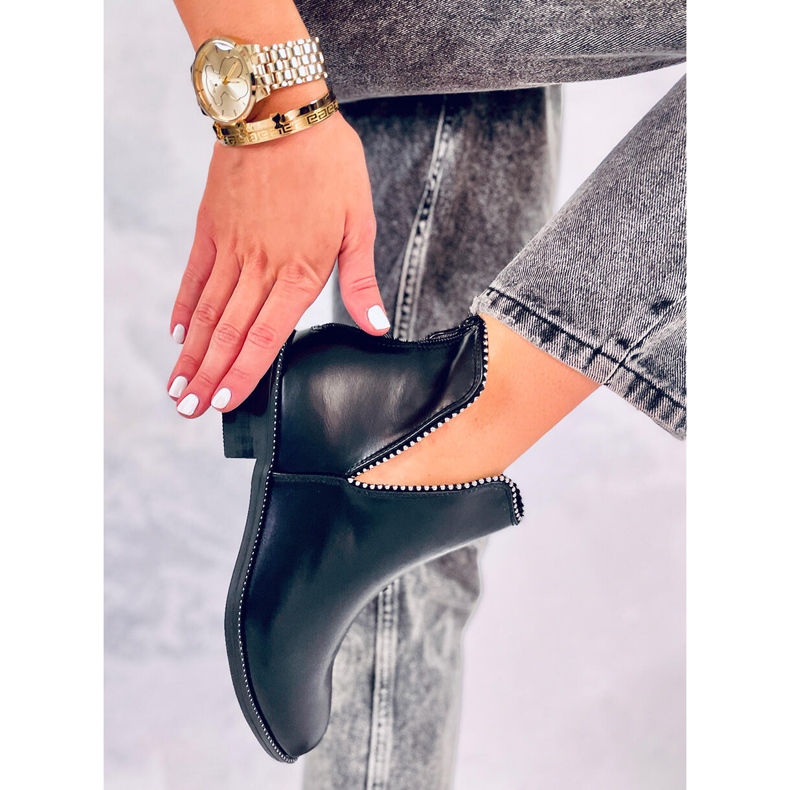 Botki cut out czarne Y8191 Black 1