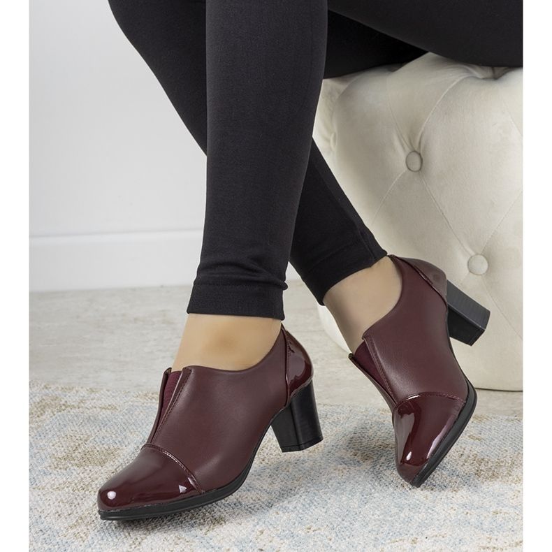 Bordowe półbuty na słupku Villareal czerwone 1