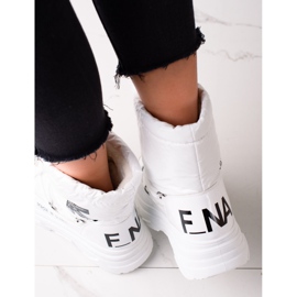 Polyskujące Śniegowce VINCEZA białe 2