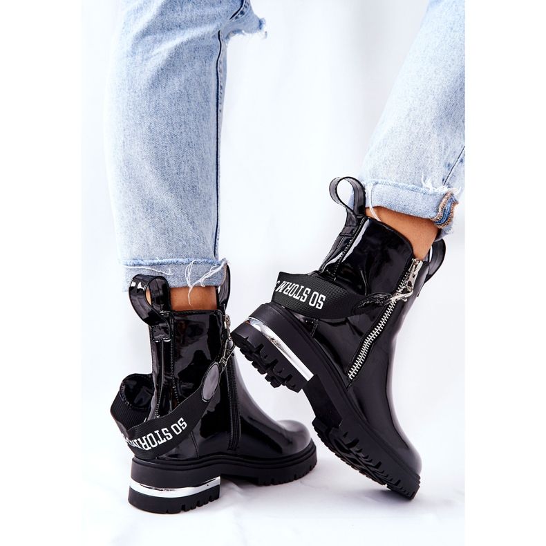 PS1 Skórzane Lakierowane Ocieplane Botki Z Suwakiem Czarne Cortona 2