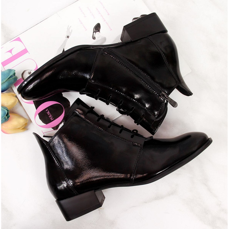 Botki nieocieplane lakierowane Potocki W WOL33A czarne 1